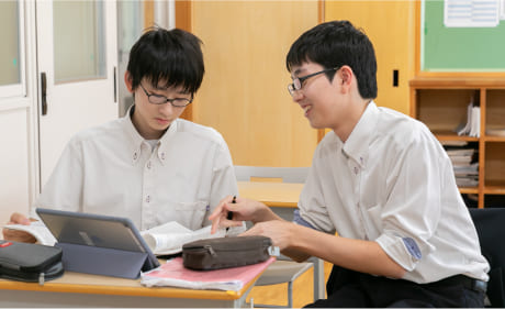 ENJOY SCHOOL LIFE