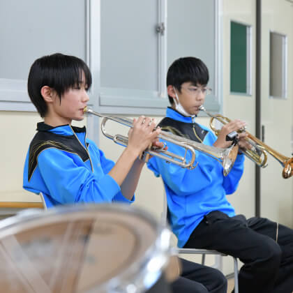 美濃加茂中学校